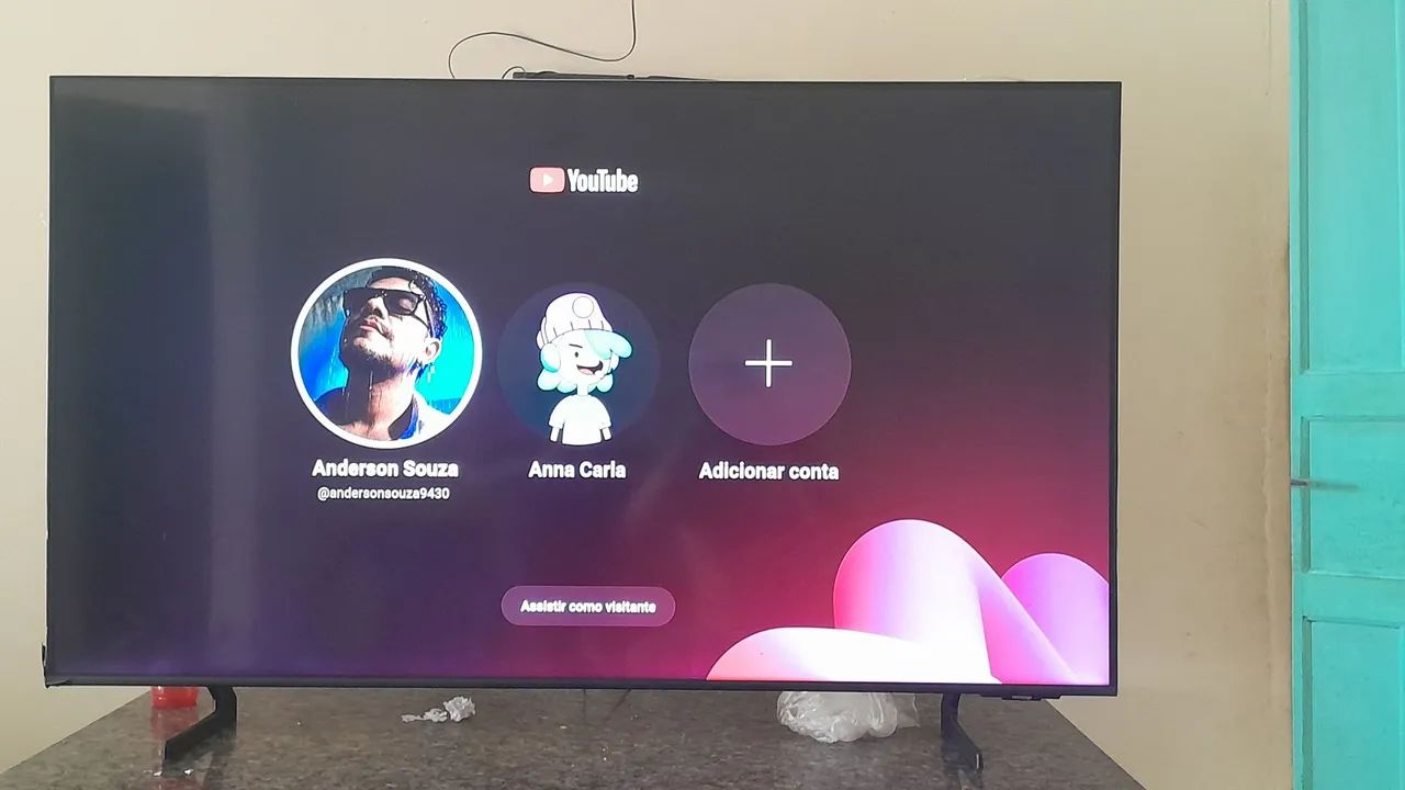 Vende-se tv samsung Qled 55 polegadas 