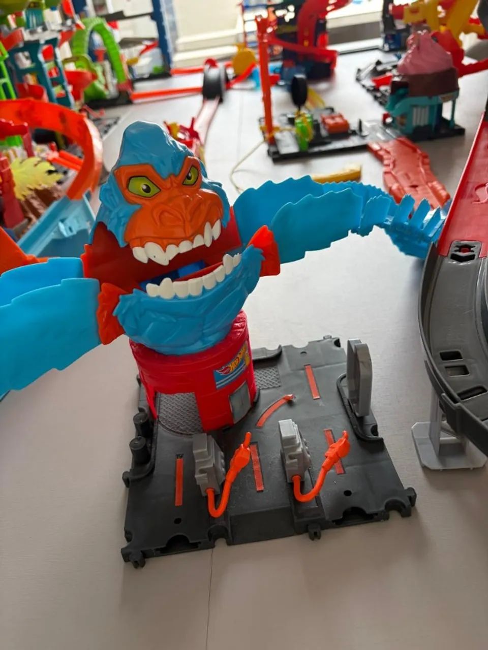 Hot Wheels City Nemesis - Gorila - Foto 2