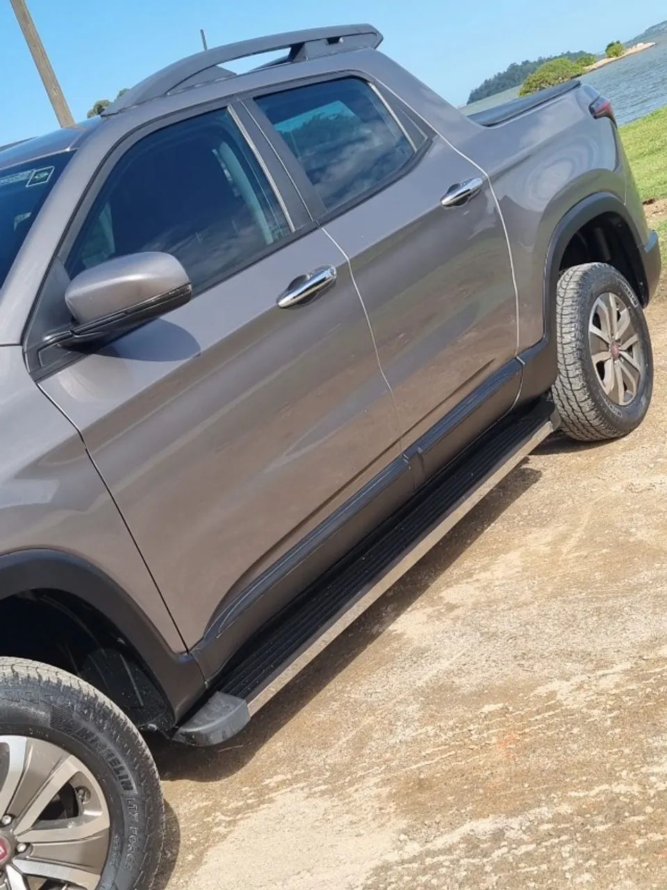 Fiat Toro Freedom 1.8 16V Flex Aut. 2019 - Foto 2