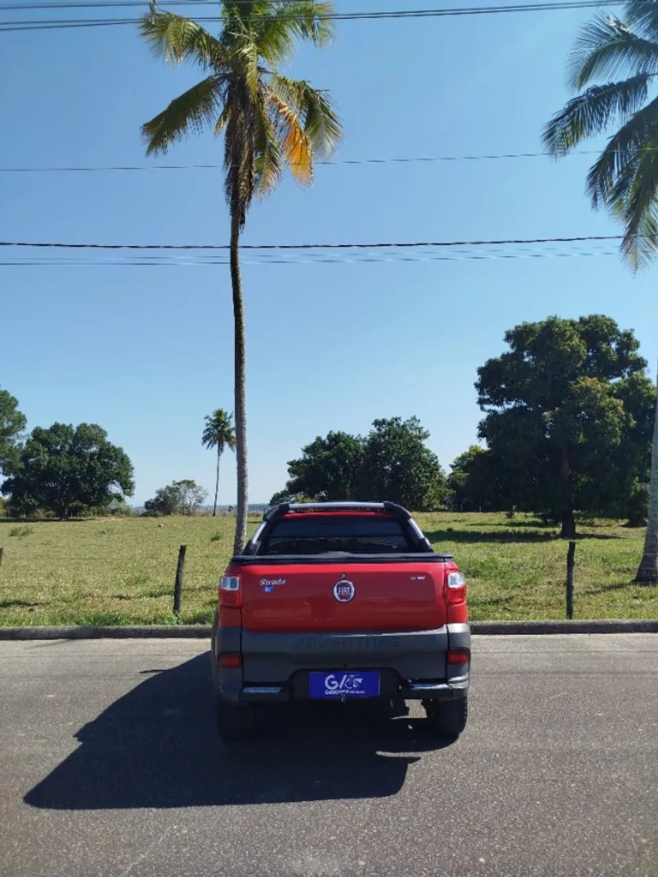 Fiat Strada Adventure1.8/ 1.8 Locker Flex CD 2015 - Foto 3