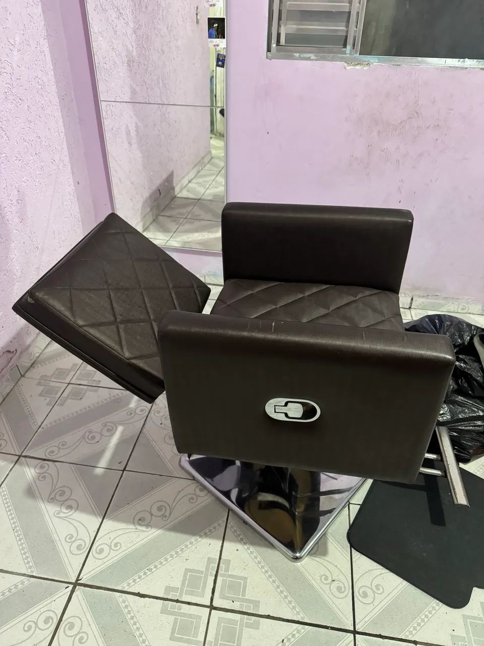 Cadeira reclinável de salão 