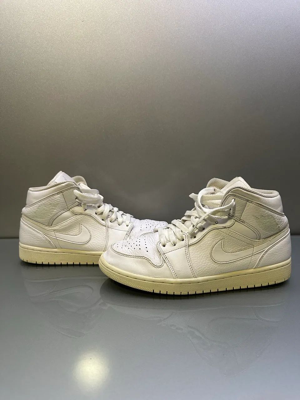 Air Jordan 1 Mid branco, original, comprado nos EUA. - Foto 3