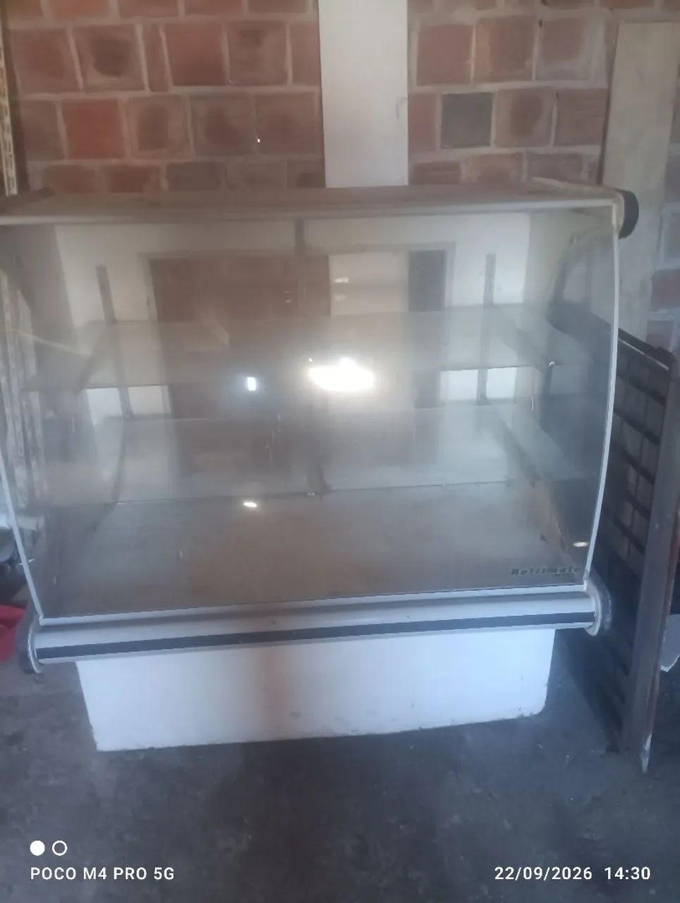 Balcão expositor frio