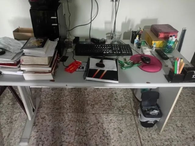 1 Mesa de Computador *485478125944842241