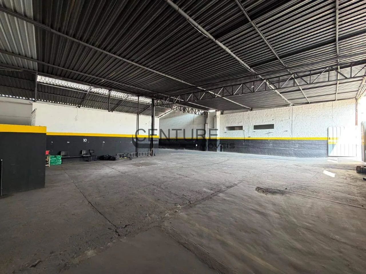 IMÓVEL COMERCIAL PARA LOCAÇÃO | GALPÃO DE 600m² | 1.200m² DE TERRENO | 882m² DE ÁREA CONST - Foto 4