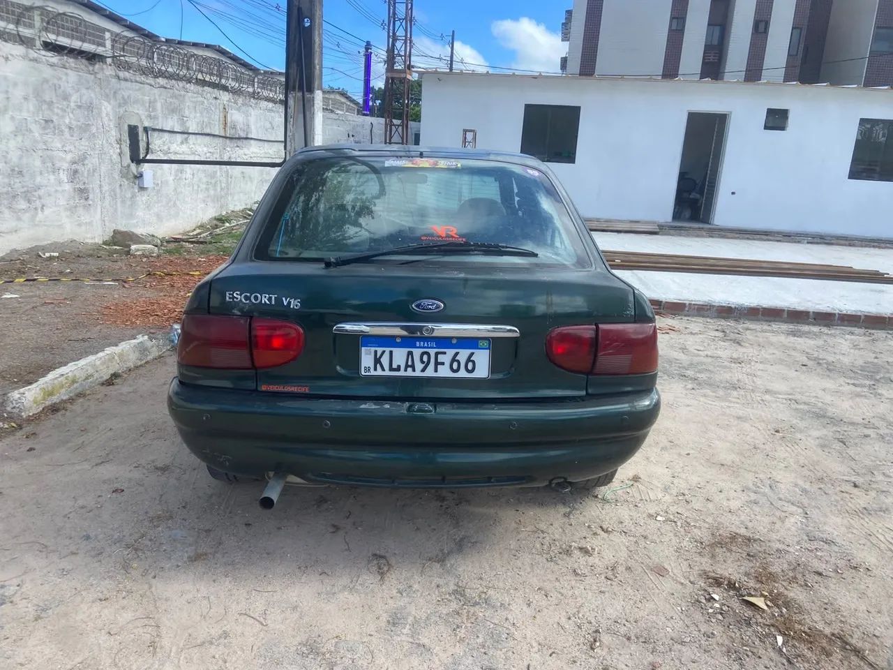 Ford Escort GLX 1.8i 16V 4P 1998