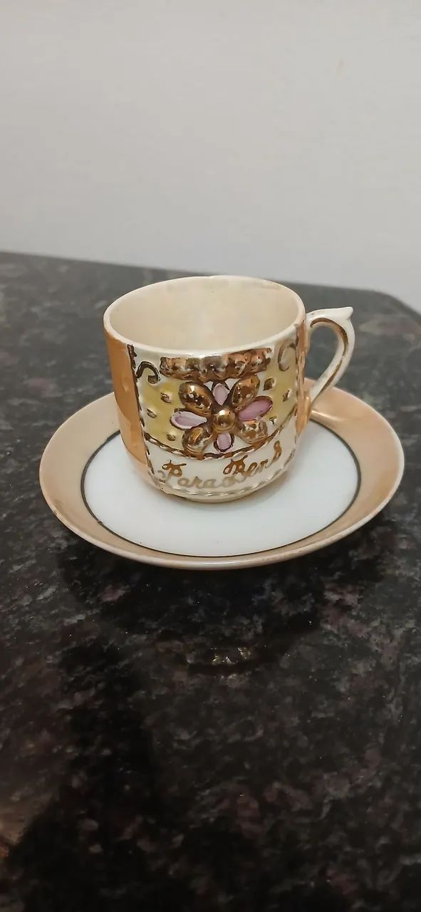 Conjunto xicara e pires cafezinho vintage 