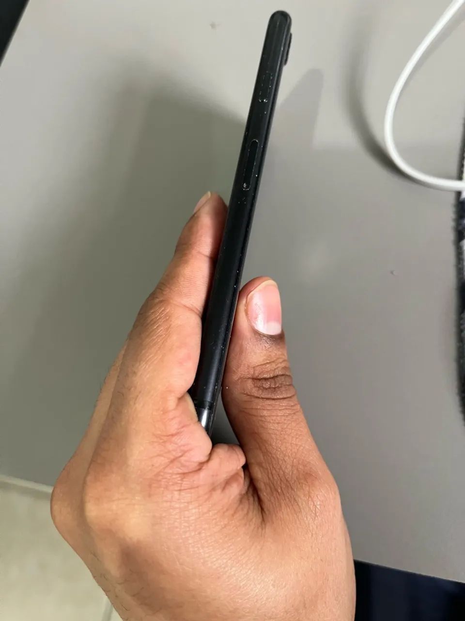 IPHONE SE 2 - 128gb  - Foto 2