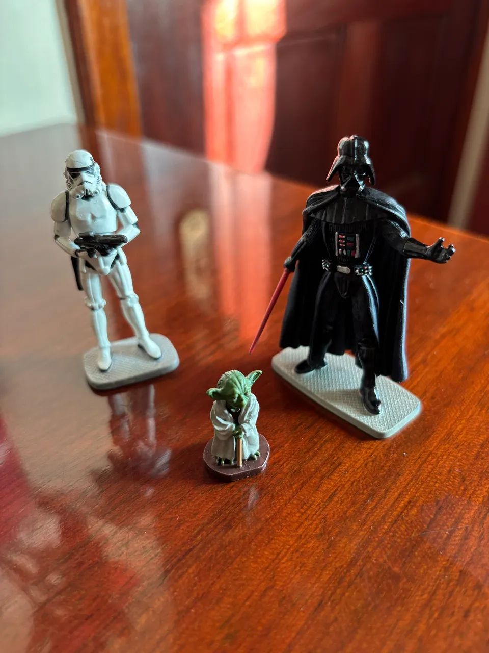 Star Wars - bonecos miniatura 