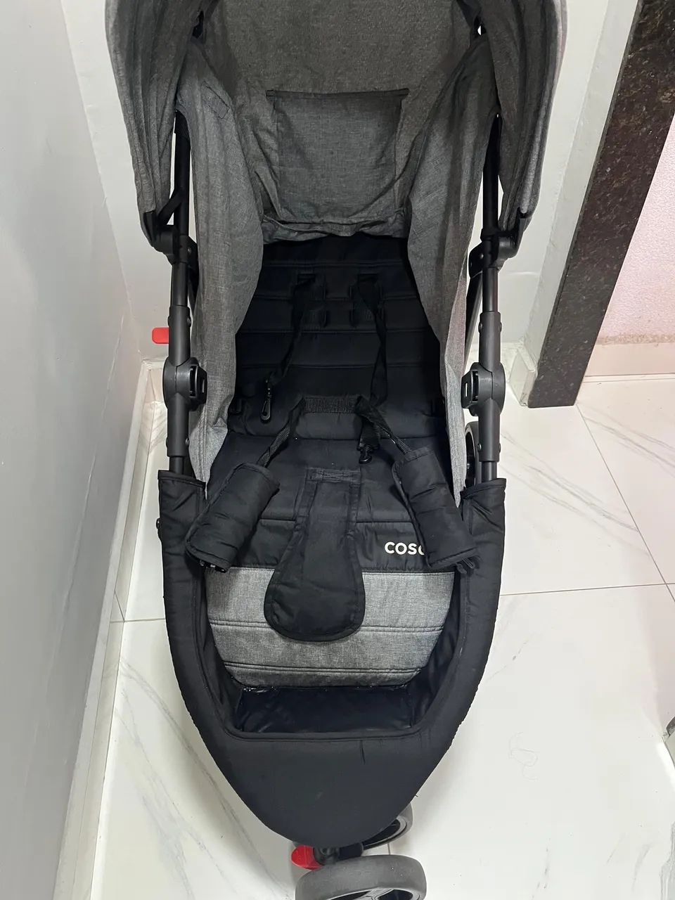 CARRINHO DE BEBÊ COSCO