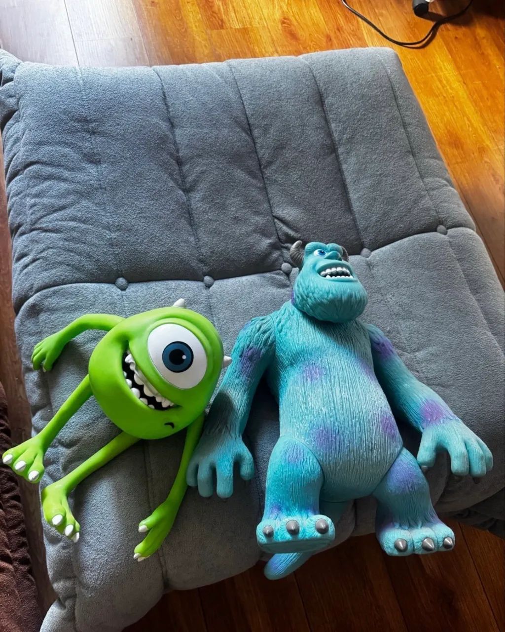 Montros SA Mike e Sulley - Foto 5