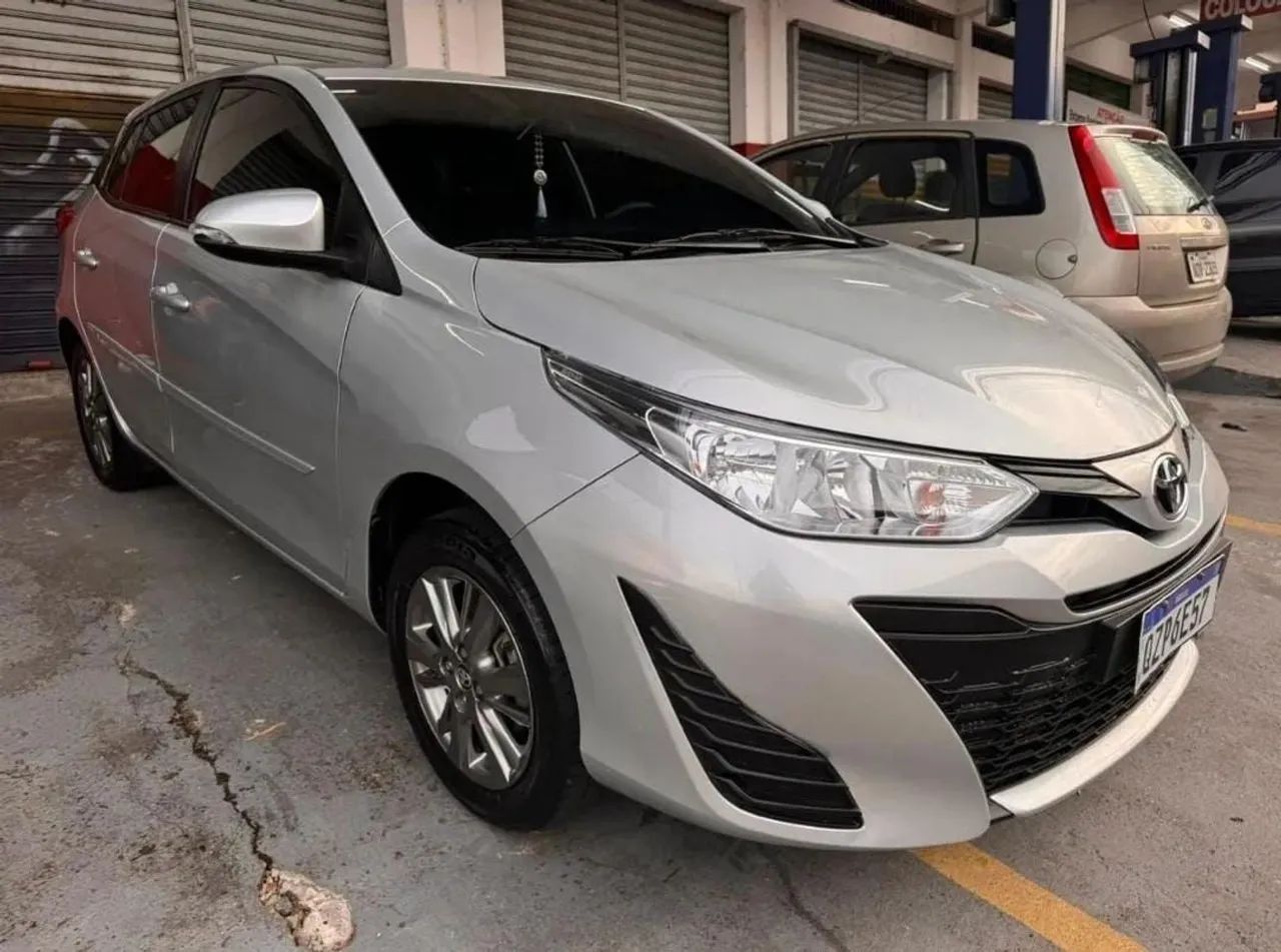 Toyota Yaris XS 1.5 FLEX 16V 5P AUT. 2021