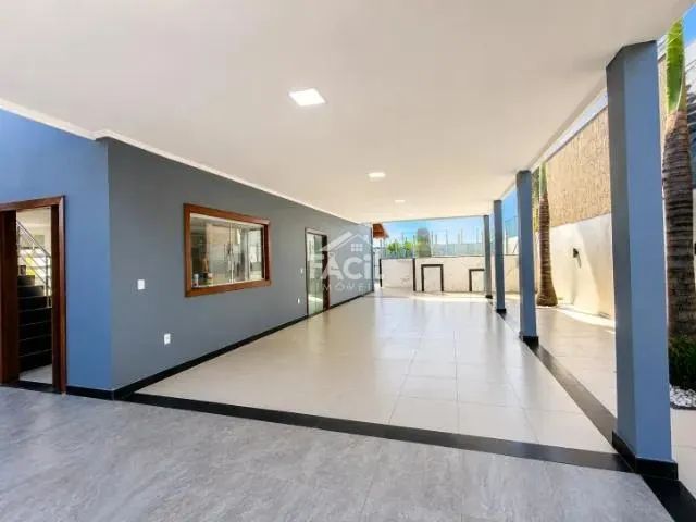 Aluguel em Interlagos, Vila Velha | 450m², 3 Quartos - Foto 3