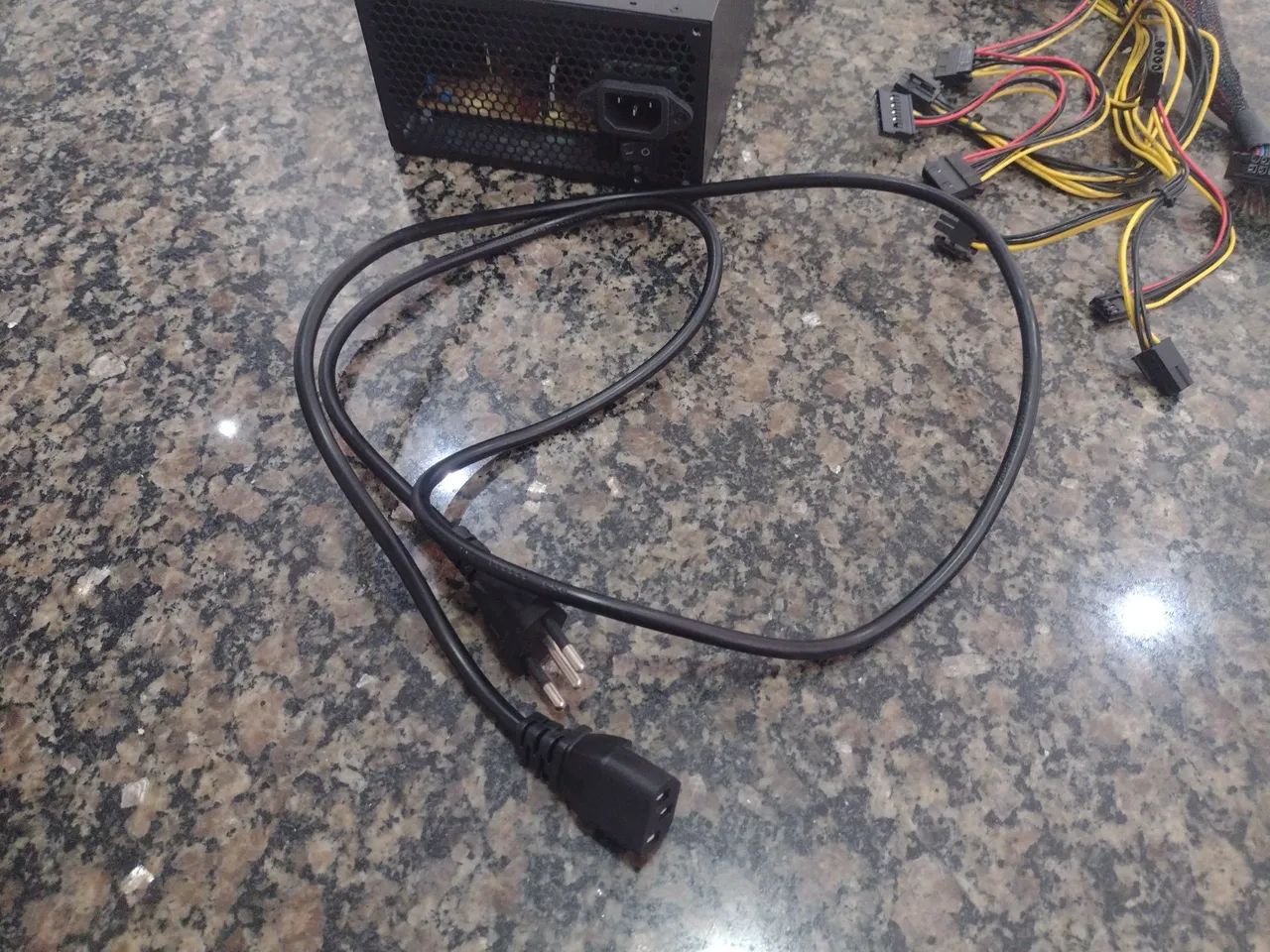 Fonte ATX 500W Genérica - Bivolt Automática - Foto 4