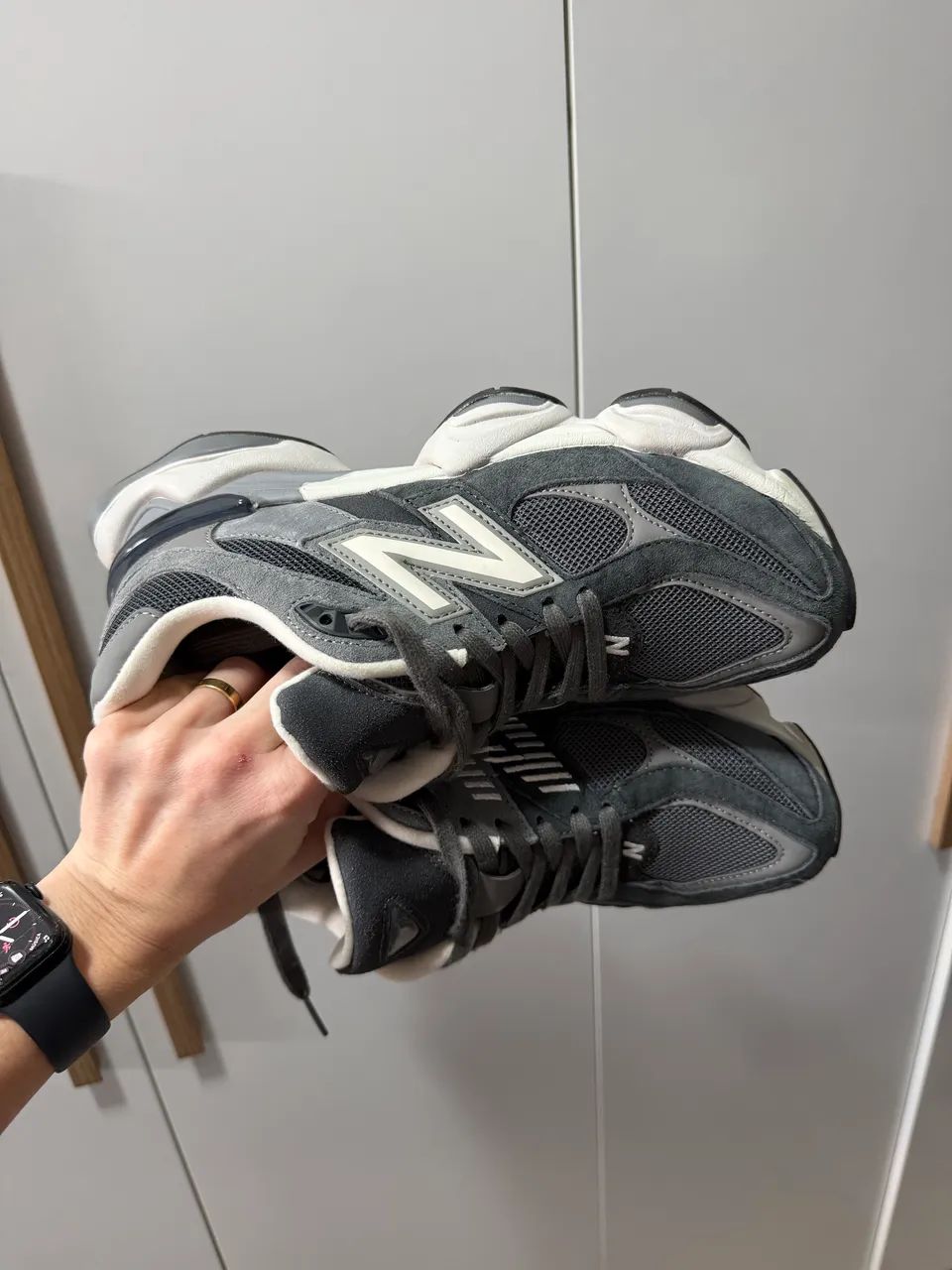 Tênis New Balance 9060 - Foto 2