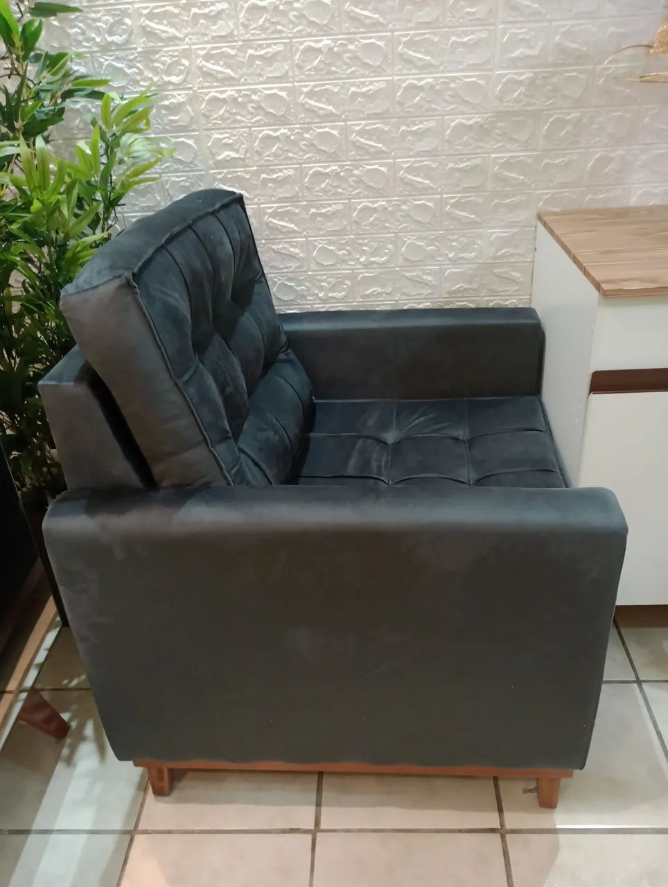 Vendo duas poltronas decorativas  - Foto 2