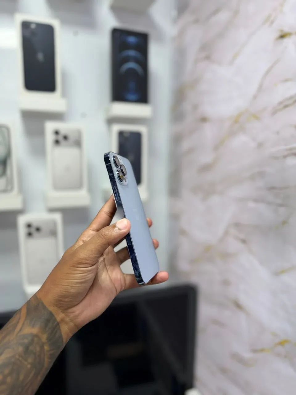 IPHONE 13 PRO MAX 128GB AZUL<br>R$ 3.199,00 TOP - Foto 4