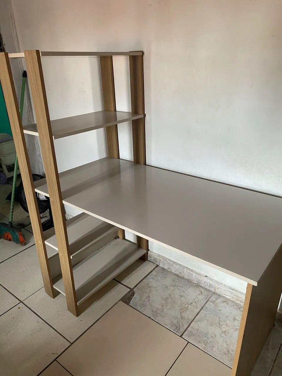 VENDO ESCRIVANINHA/PENTEADEIRA - Foto 4
