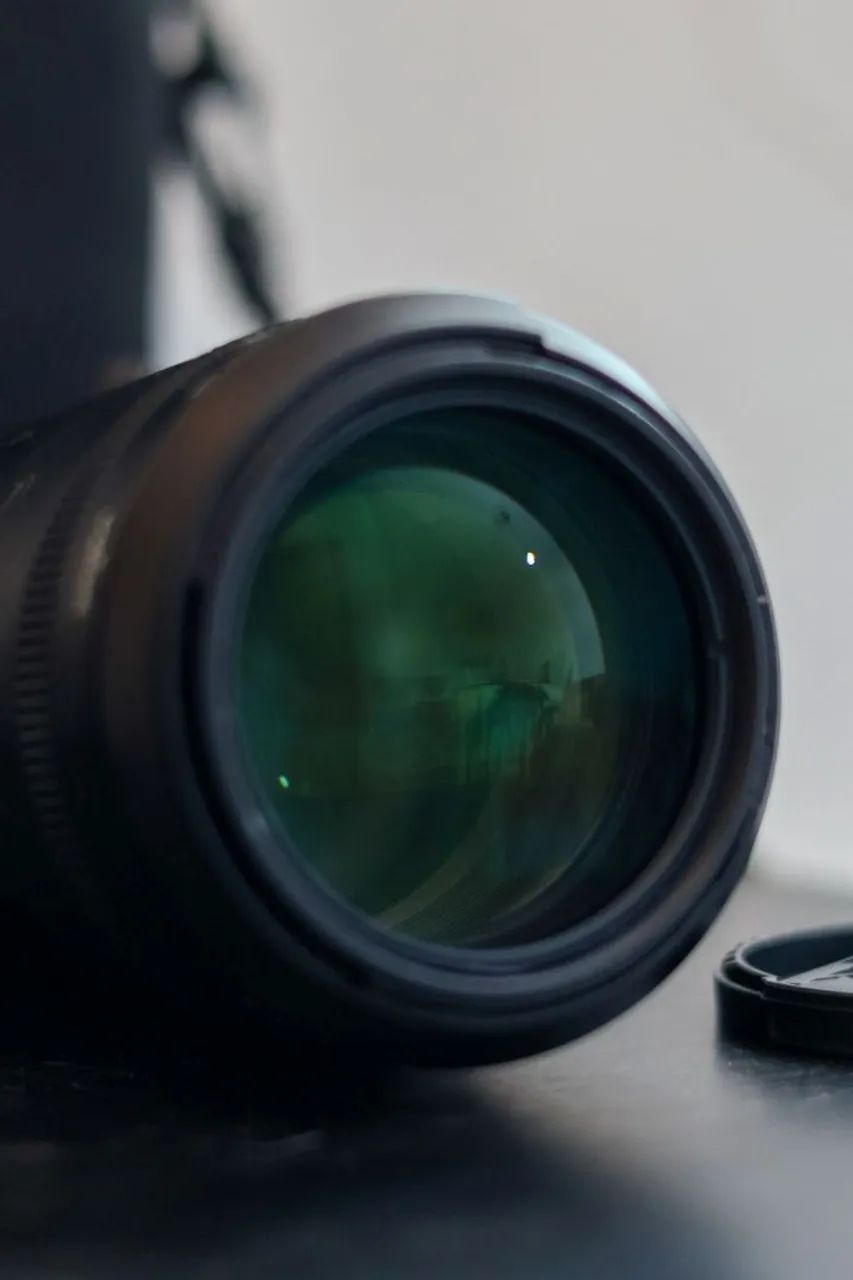 Lente Sigma EF 70-200 2.8 - Foto 3