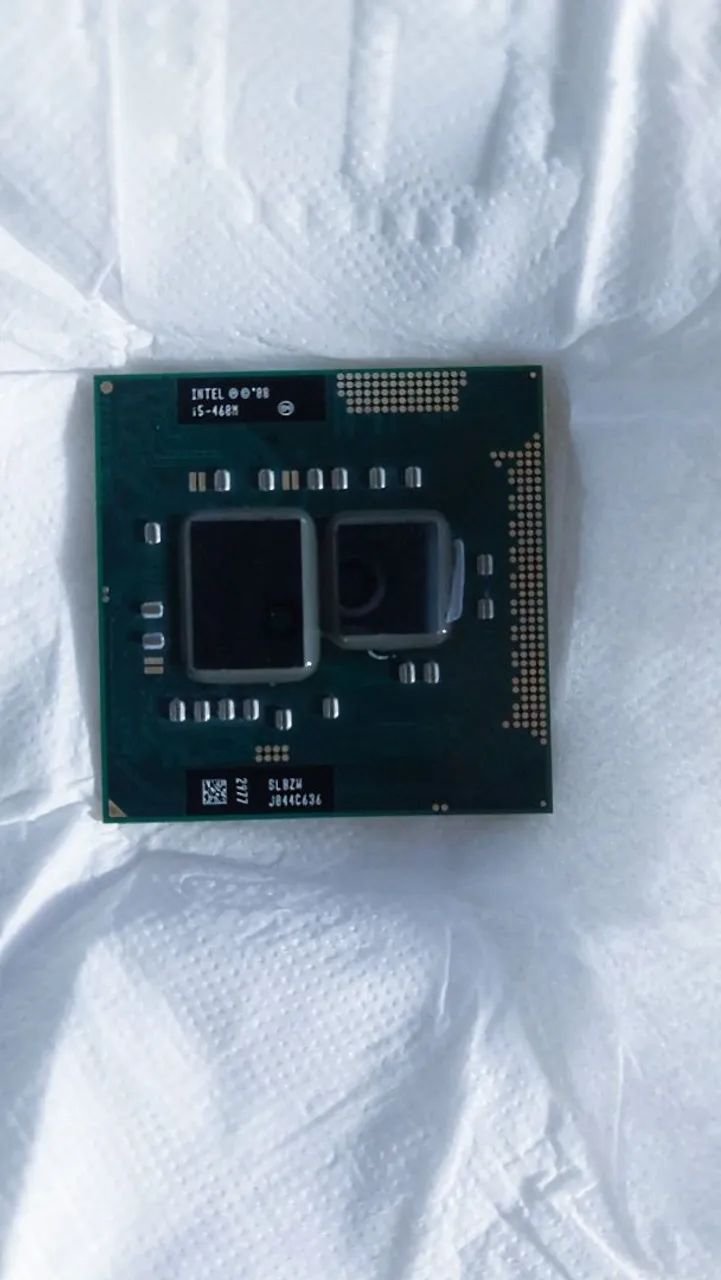 Processador i5 460M, 2memórias 4gigas para notebook.