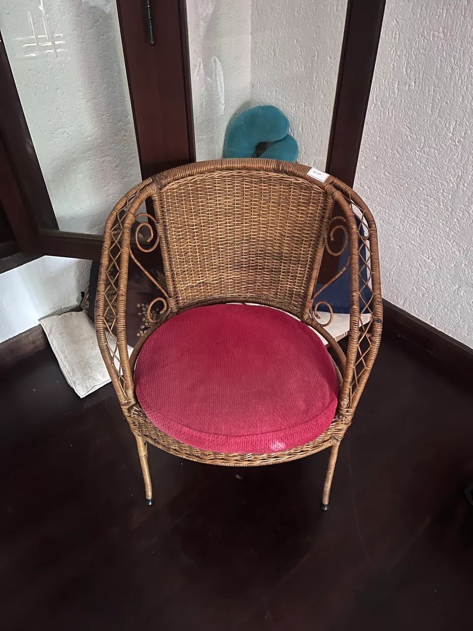 Poltrona de palha com almofada - Foto 5