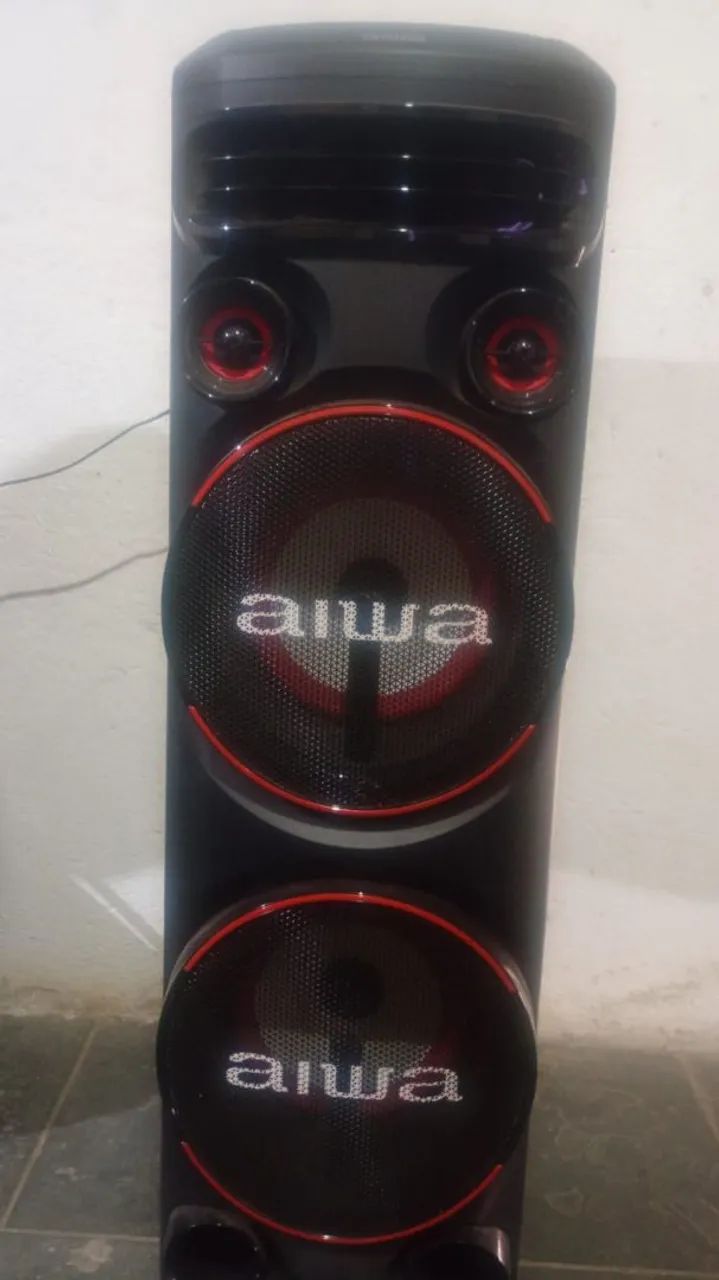Caixa de som aiwa 