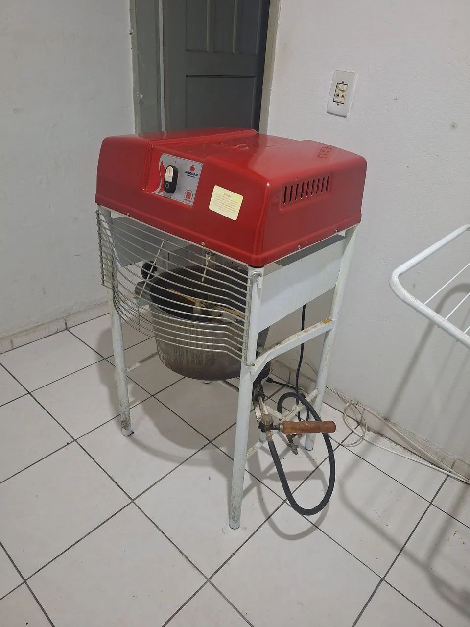 VENDO MASSEIRA DE SALGADOS  - Foto 3