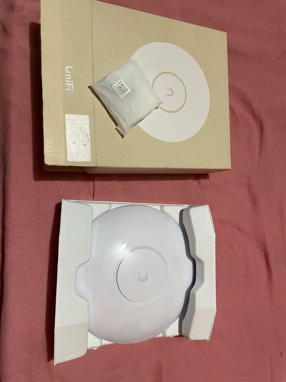 Roteador Ubiquiti UniFi U7 Lite Access Point (AP) - Foto 3