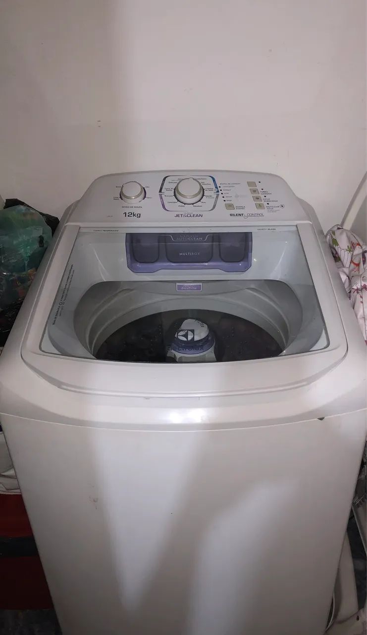 Máquina de lavar 12kg 