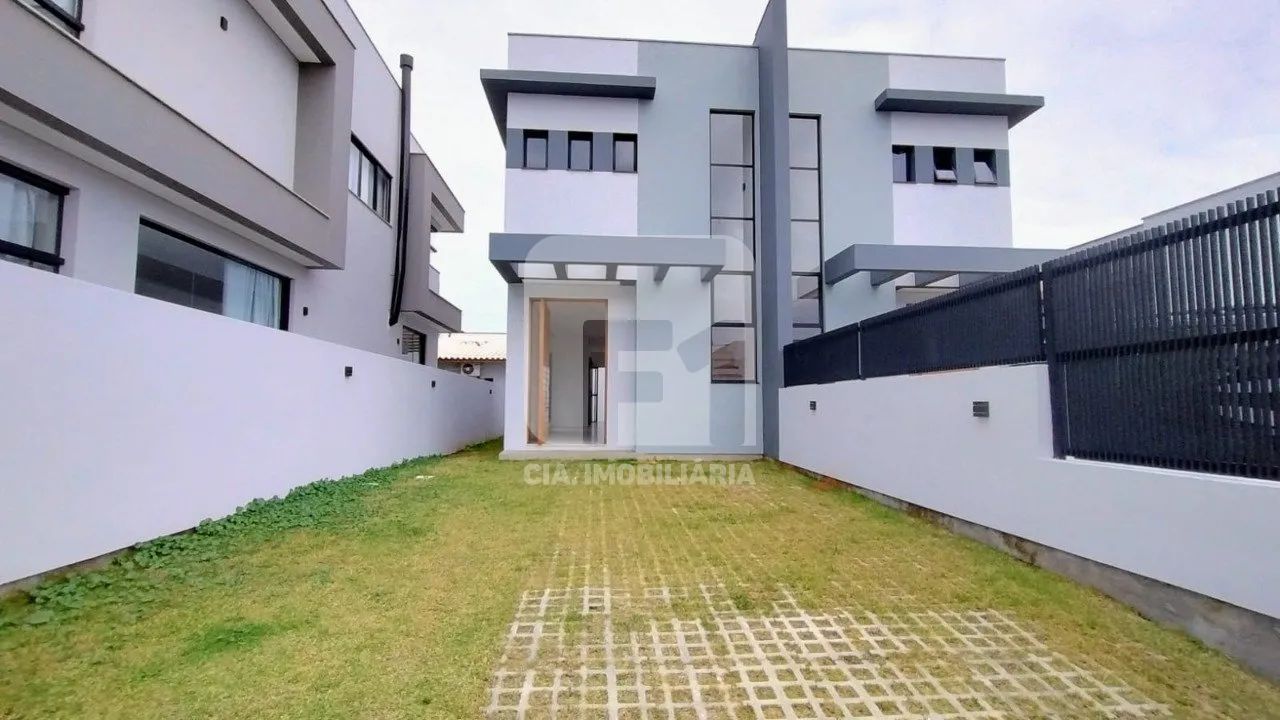 Casa 3 Suítes no Carianos