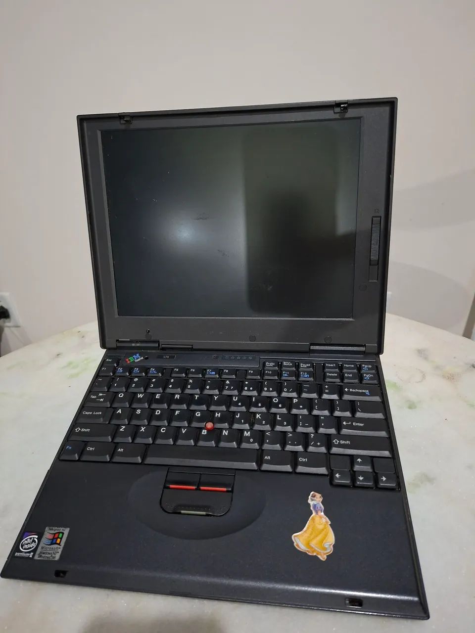 Noteboo IBM Thinkpad 570