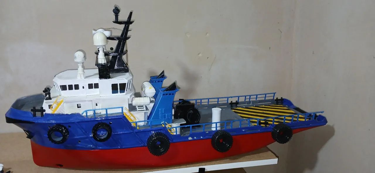 "Miniatura de Rebocador / Barco de Apoio Marítimo Detalhado" - Foto 3