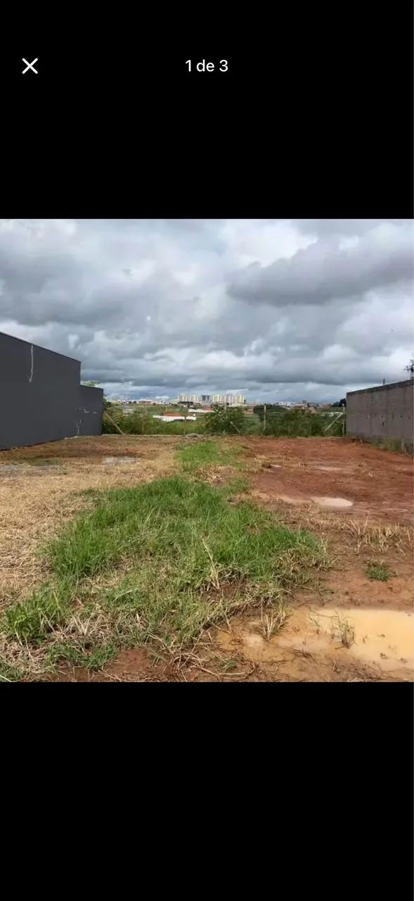Vende-se 1/2 terreno ou terreno inteiro 