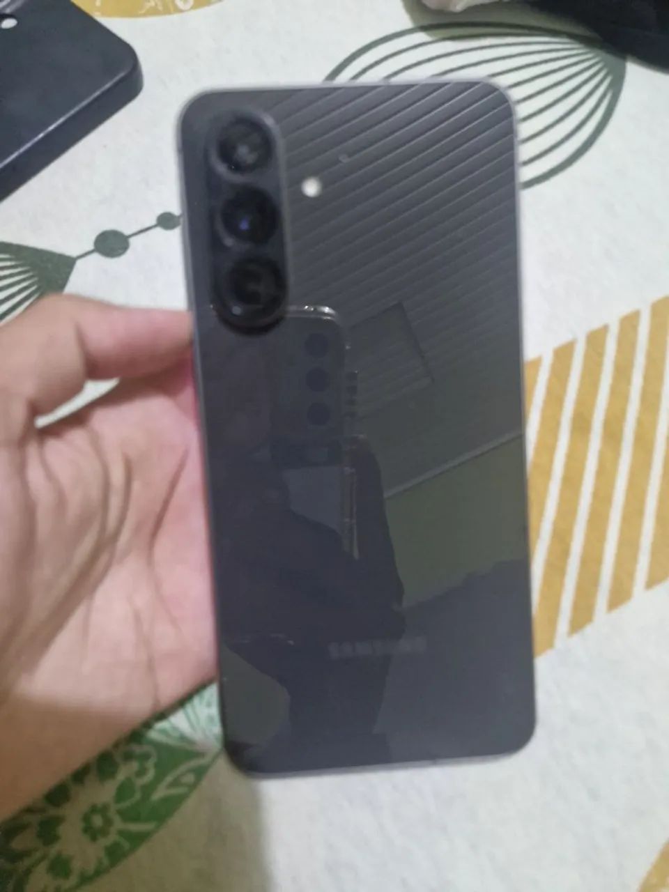 Vende-se celular samsung A56 256gb - Foto 2