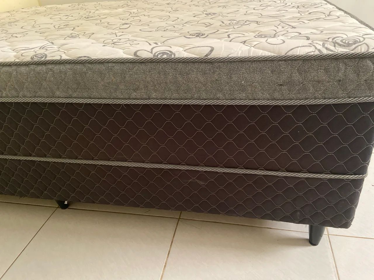 Vendo cama de casal  box - Foto 2