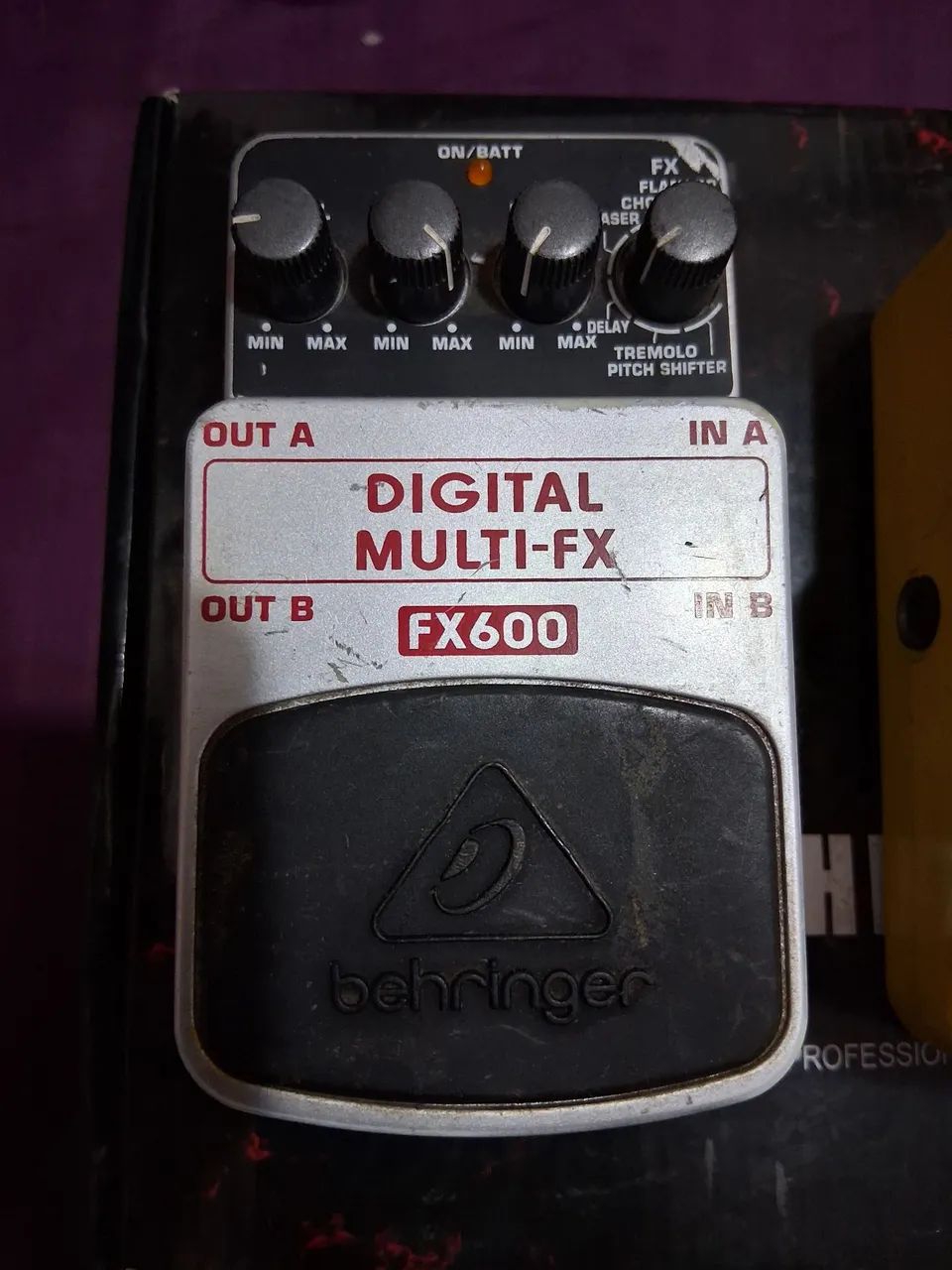 Pedal Behringer  - Digital Multi FX [FX600]