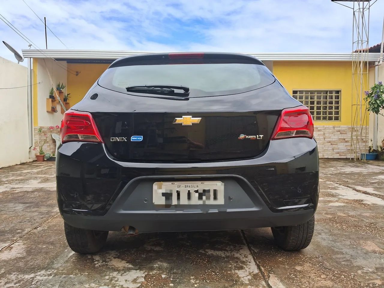 Vendo ou troco em apartamento 