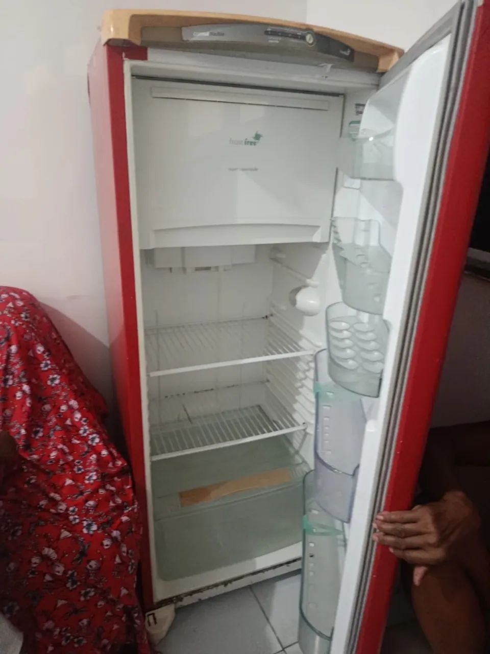 Vendo geladeira  - Foto 2