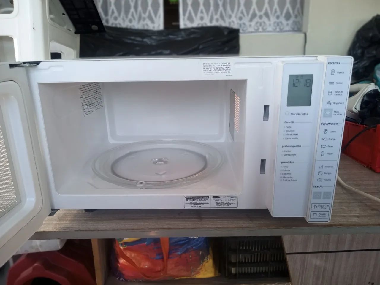 Microondas Brastemp 32 litros  - Foto 2