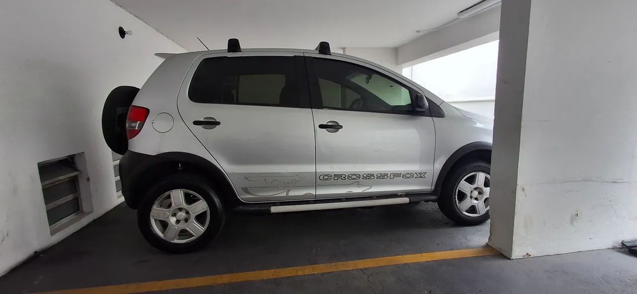 Volkswagen Crossfox CROSSFOX 1.6 Mi Total Flex 8V 5p 2010