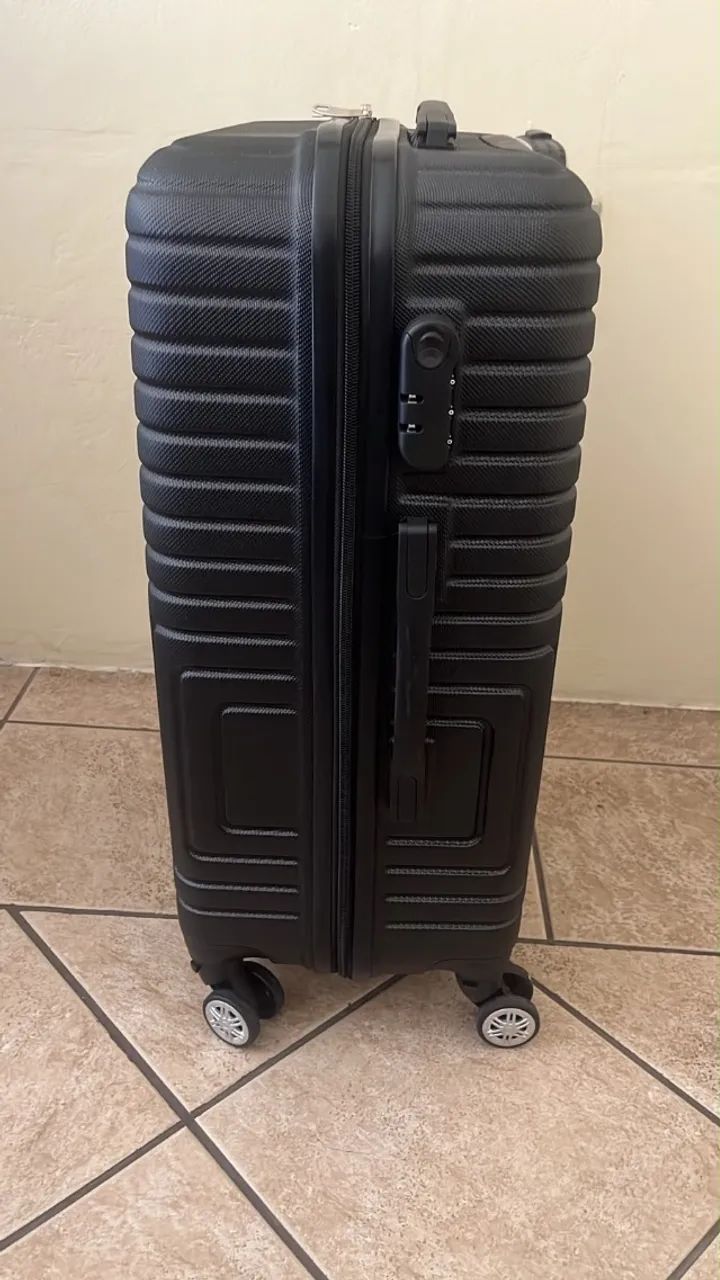 Mala de viagem preta M 32? - Foto 2