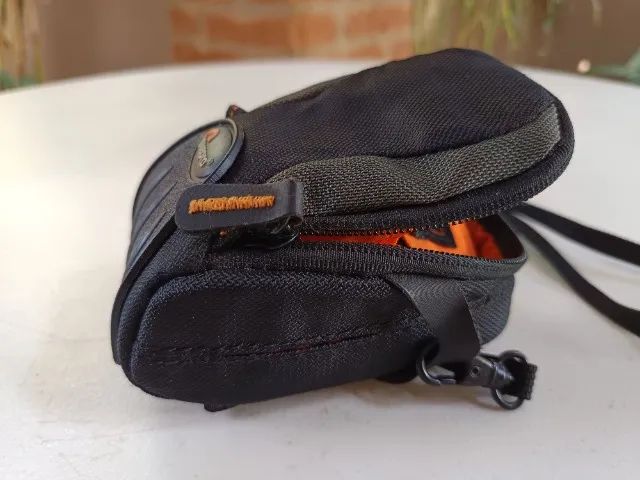 Bolsa Estojo Lowepro Apex 20 AW - Proteção Compacta e Resistente - Foto 2