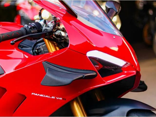 DUCATI PANIGALE V4 S - Foto 4