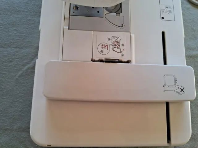  Maquina de Bordar Brother PE450 - Foto 5
