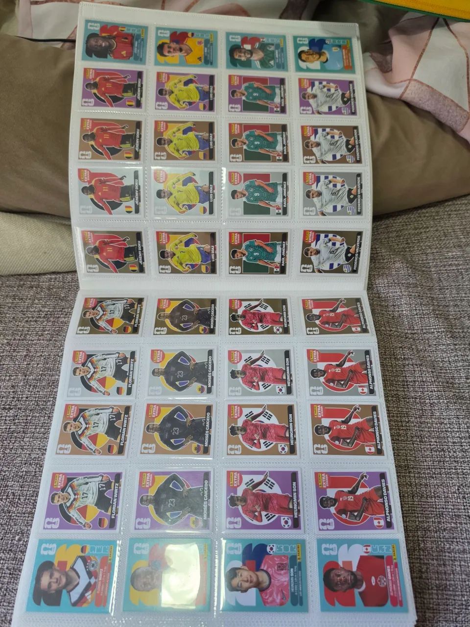Kit completo 80 figurinhas legend 2026 - Foto 3