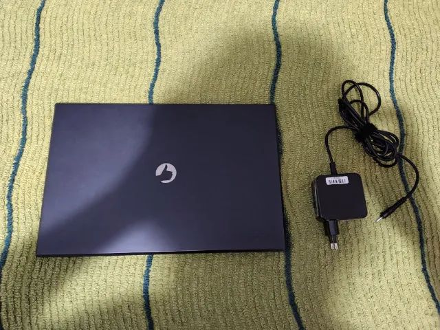 Notebook Positivo Motion Q232B - 2GB de Ram, 32Gb de disco, Win11