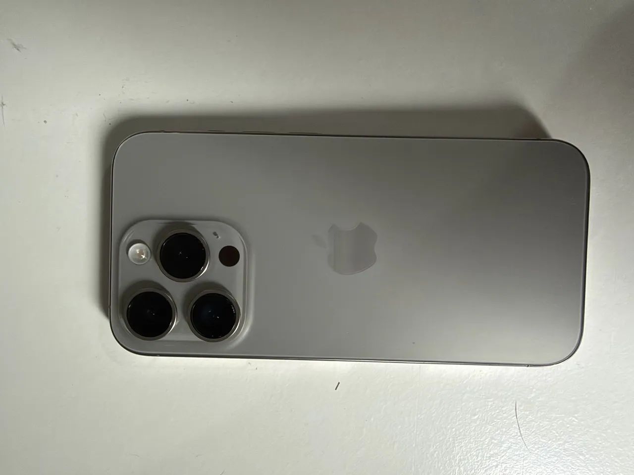 iPhone 15 Pro - Foto 4