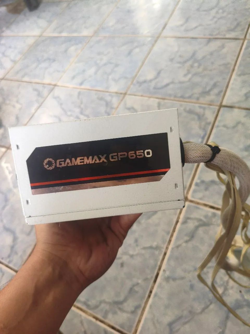 Fonte gamemax GP650 - Foto 3