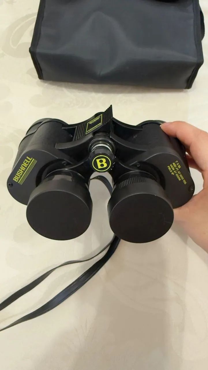 Binóculo Bushnell modelo 7x35