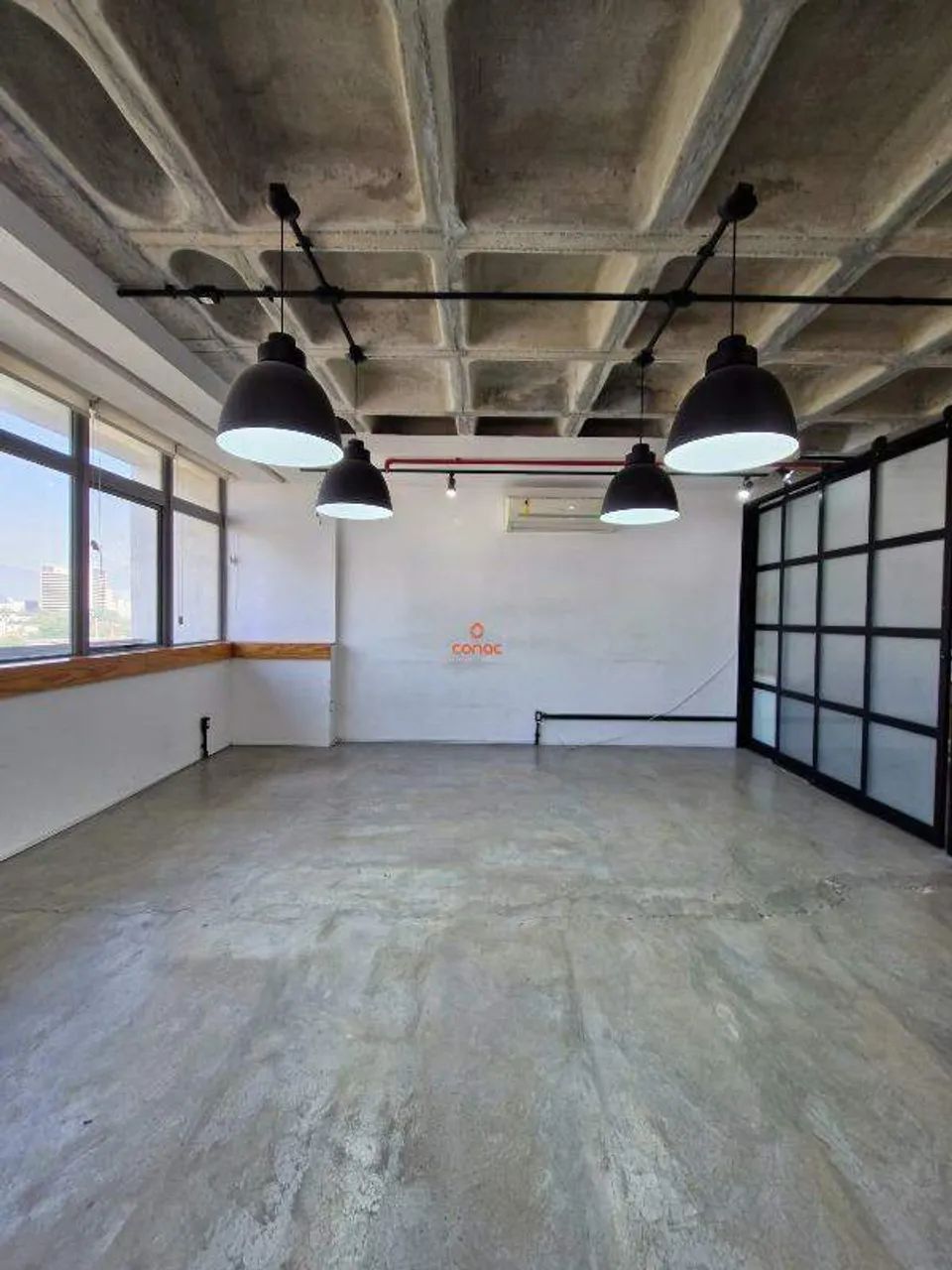 Sala Comercial Moderna com Estilo Industrial e Pronta para Uso - Foto 3